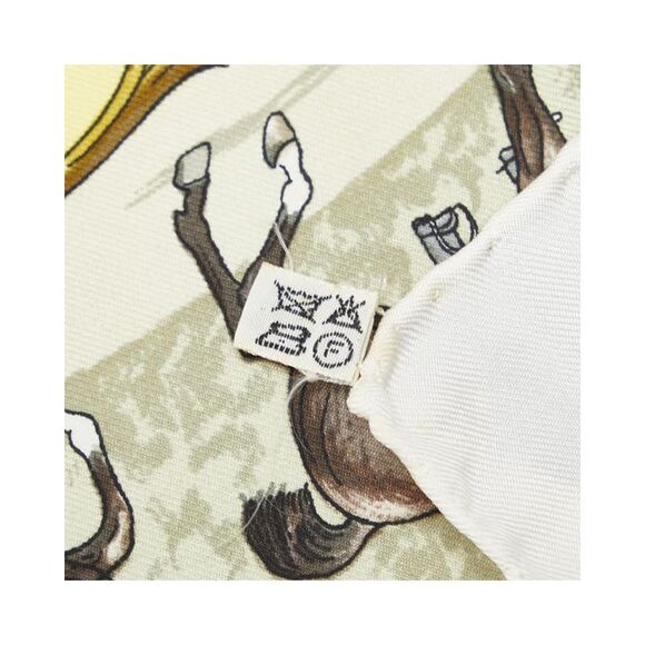 Pre Loved Hermes Silk Canvas Scarf with Multi-Color Design - Picture 5 of 5